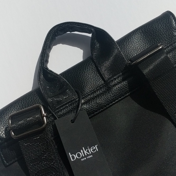 Botkier NY Mini Trigger Faux Leather Backpack Bag - Picture 8 of 16